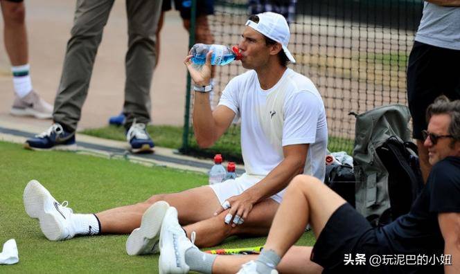 纳达尔刷新世界纪录，F1车队教练激动落泪